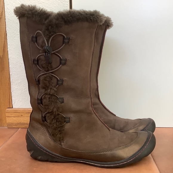 Privo by Clarks winter boots, size 8.5 - Picture 3 of 5